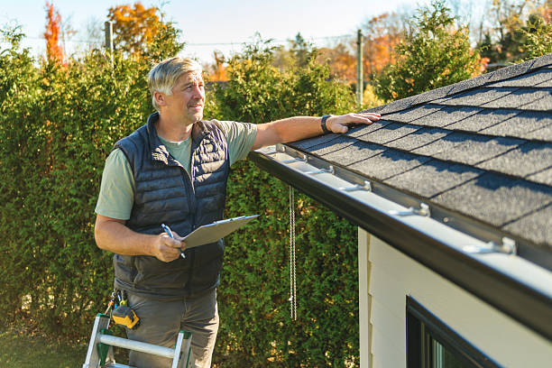 Professional Commercial Roofing technician working in Fair Haven, MI